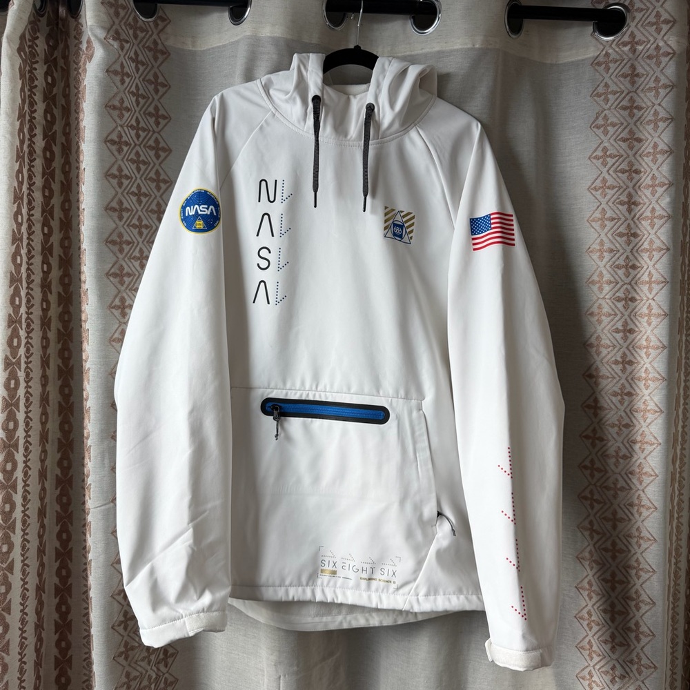 686 Men’s Waterproof White NASA Hoodie